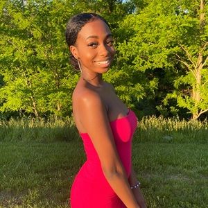 Meet your Posher, Gabrielle